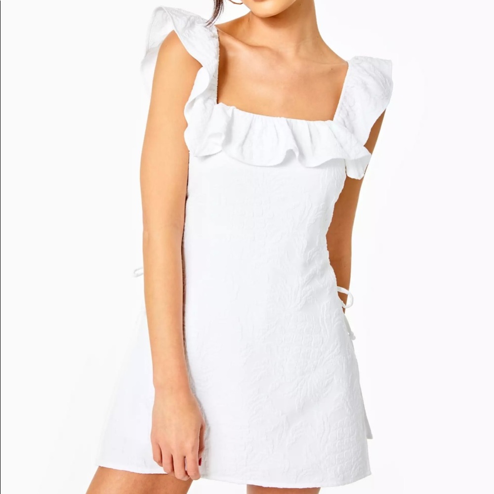 Lilly Pulitzer Zoya Romper. Size 2. Like new.